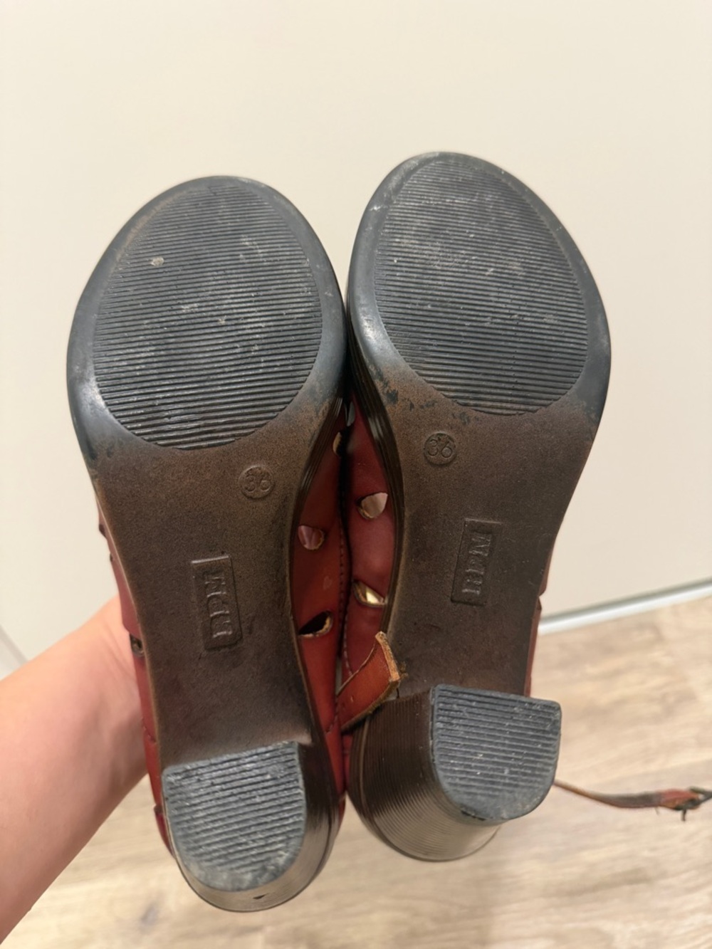 Women’s real Leather Peep-Toe Slingback Heels - Picture 4 of 4